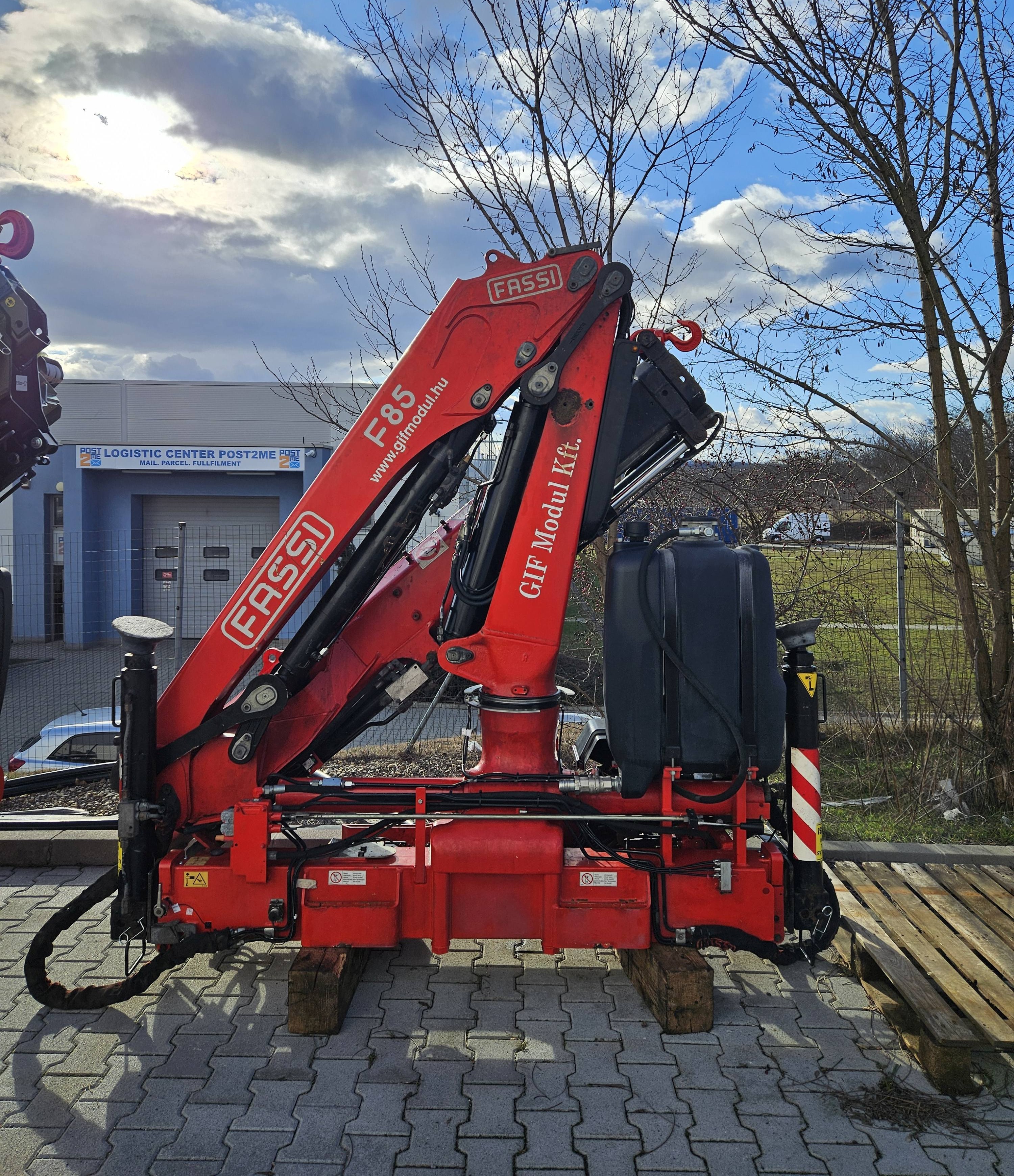 Fassi F85B.2.22 használt daru